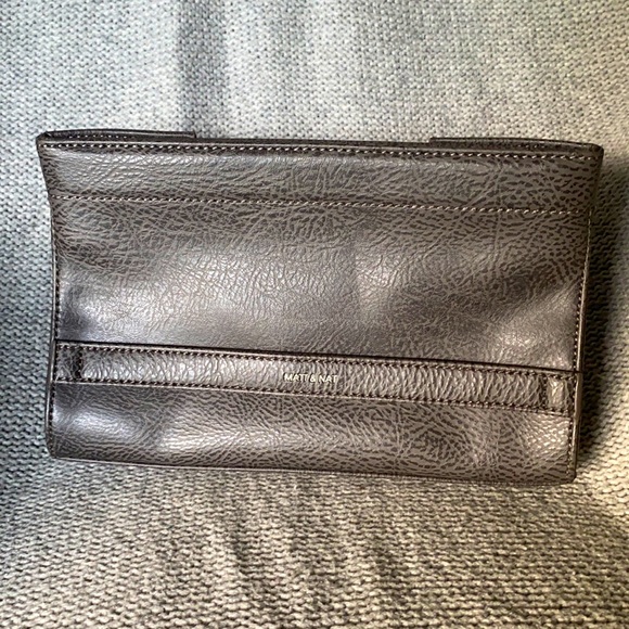 MATT & NAT Grey Everyday City Clutch - Picture 1 of 8
